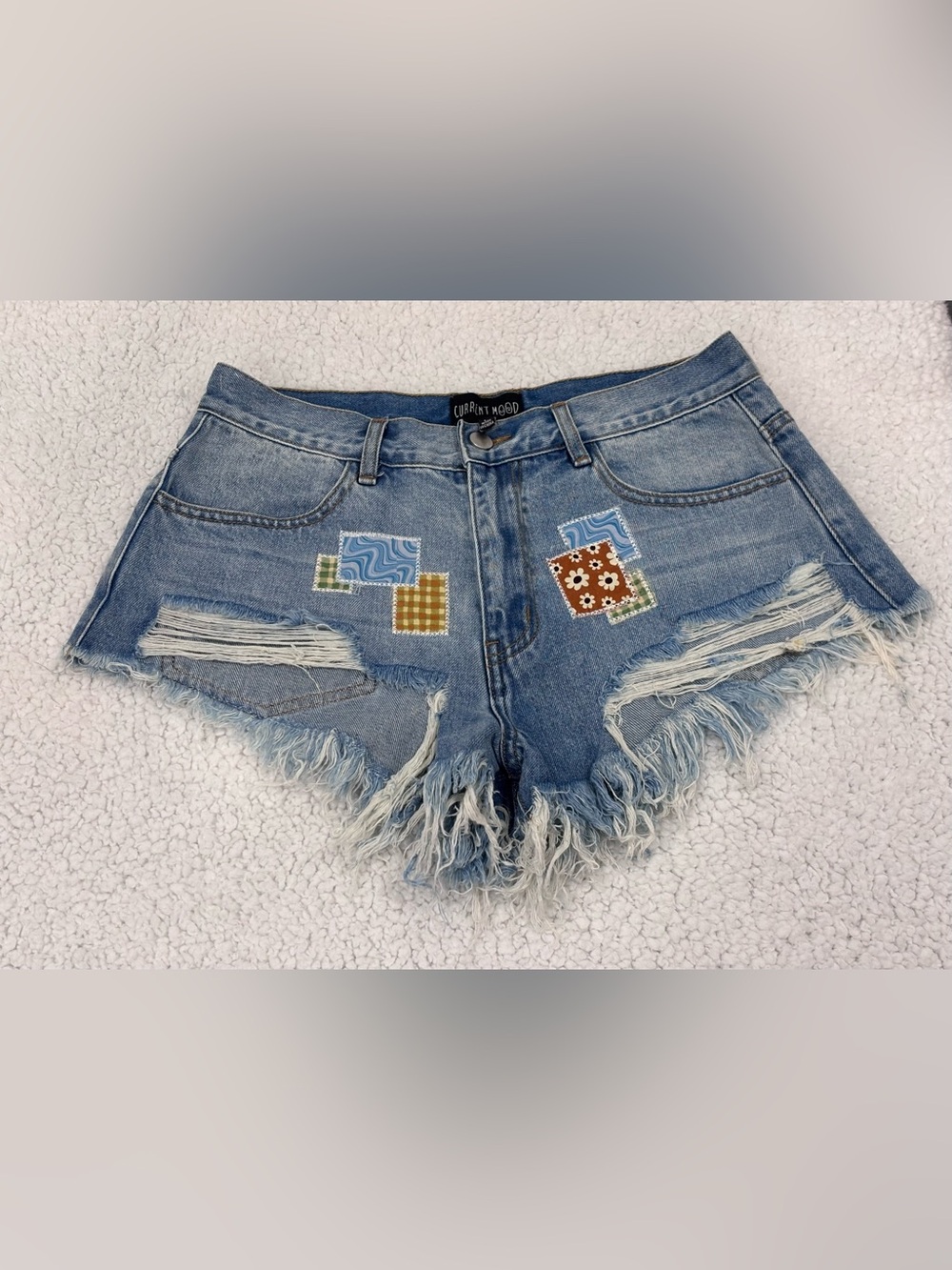 Current Mood Sunny Afternoon Patchwork Denim Shorts Size Large